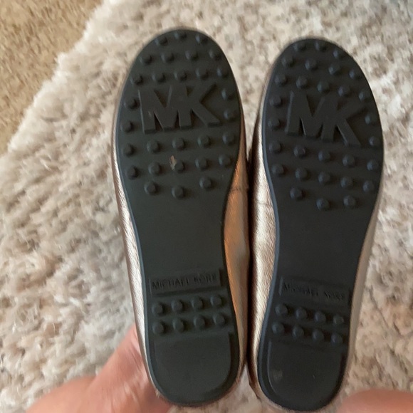 EUC Michael Kors metallic leather loafers - Picture 6 of 9